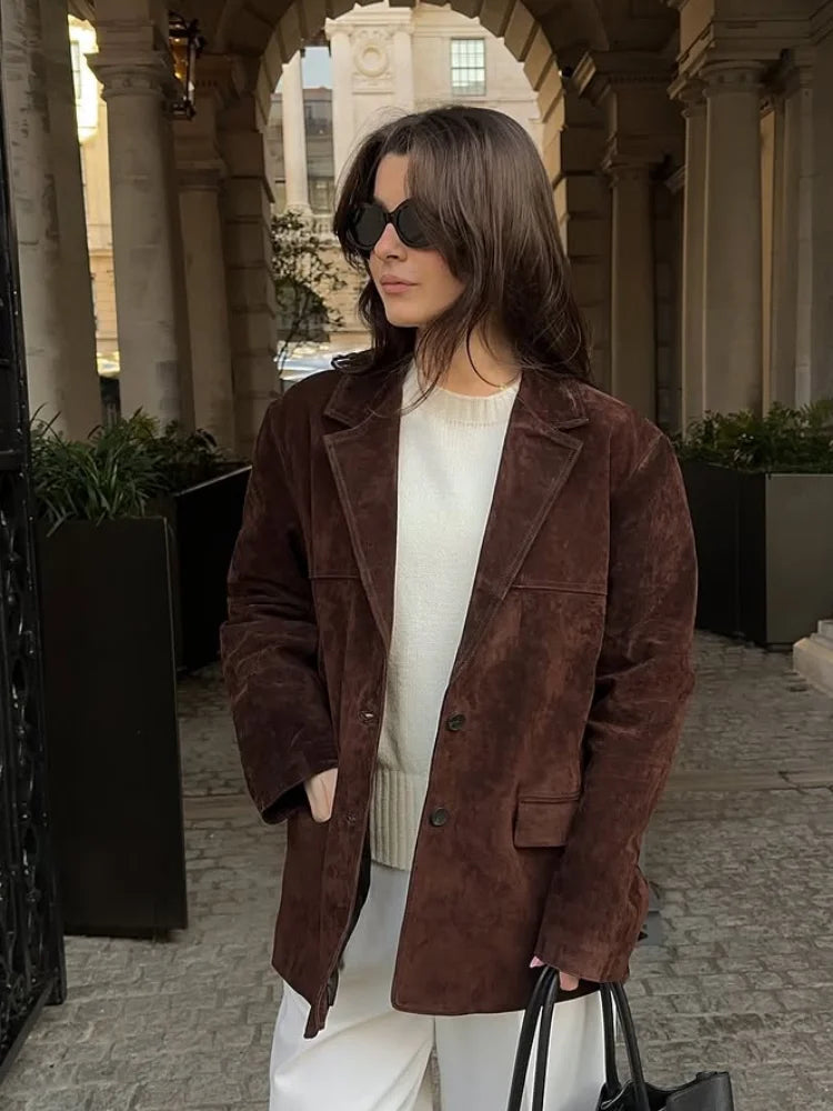 Blazerjasje - Bruin suède reversjasje voor dames voor de herfst-Boetiek Moda