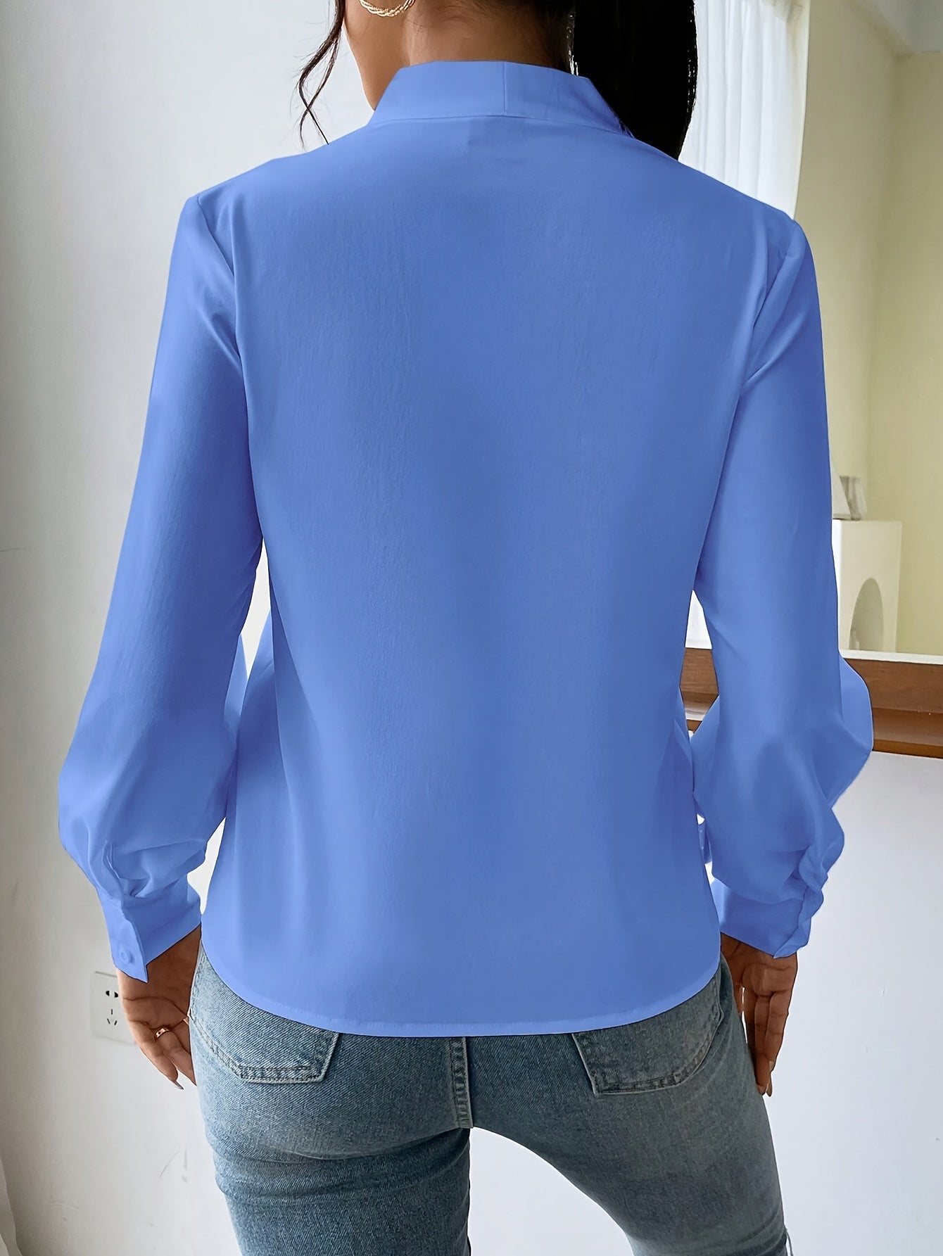 Blouse met V-hals - Elegante damesblouse - Lantaarnmouw - Lange mouwen - Vrouwenblouse-Boetiek Moda