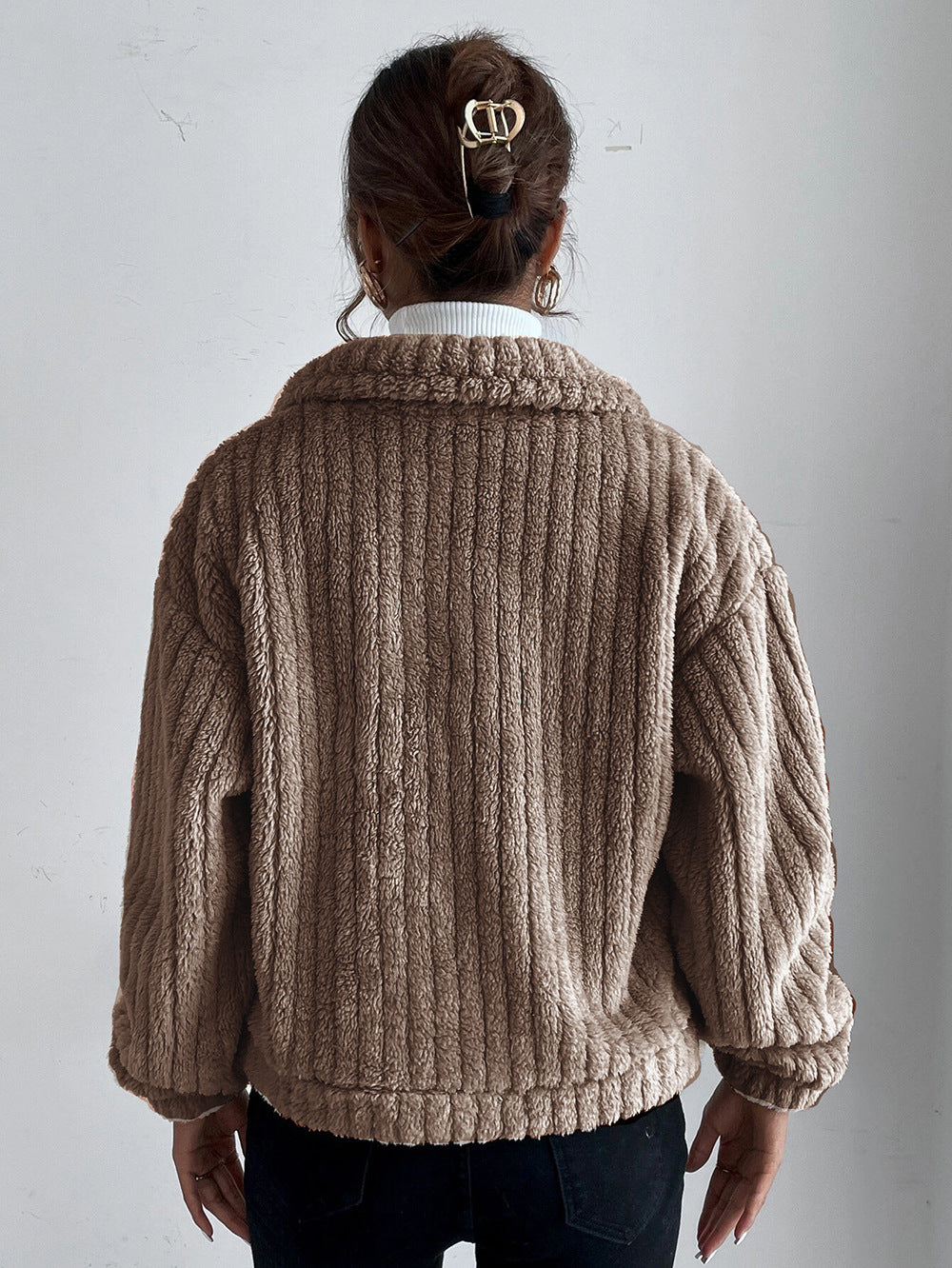 Bontjas | Kort | Button-Up | Fluffy Jas | Damesjassen-Boetiek Moda