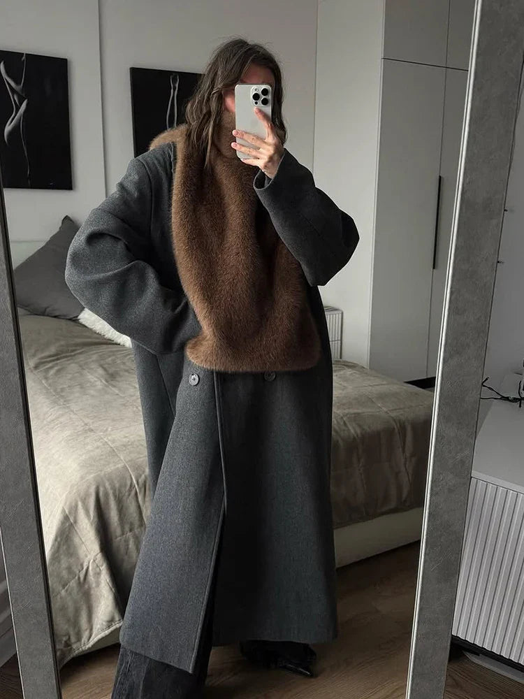 Bontvest - Damesvest met hoge kraag van pluizig imitatiebont-Boetiek Moda