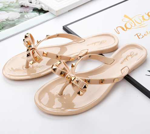 Bow Flip Flops - Vlakke sandalen met klinknagels voor dames-Boetiek Moda