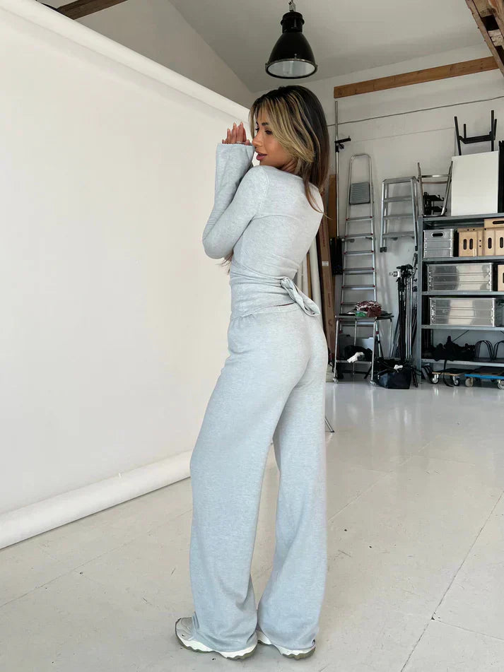 Broek en top set | Lange mouwen | V-hals | Tweedelige set | Dameskleding-Boetiek Moda