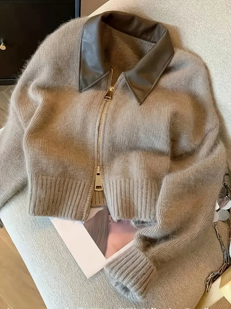 Cardigan met ritssluiting | Lichtbruin | Met kraag | Gebreide cardigan | Damescardigan-Boetiek Moda