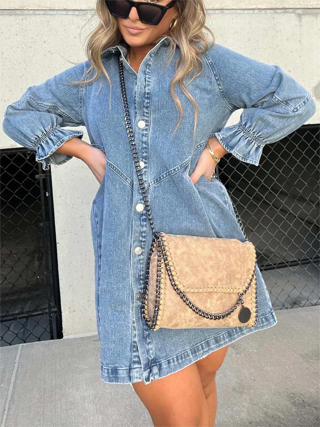 Denim jurk - Lange mouwen - Losse pasvorm - Mini denim jurk - Overhemdjurk-Boetiek Moda