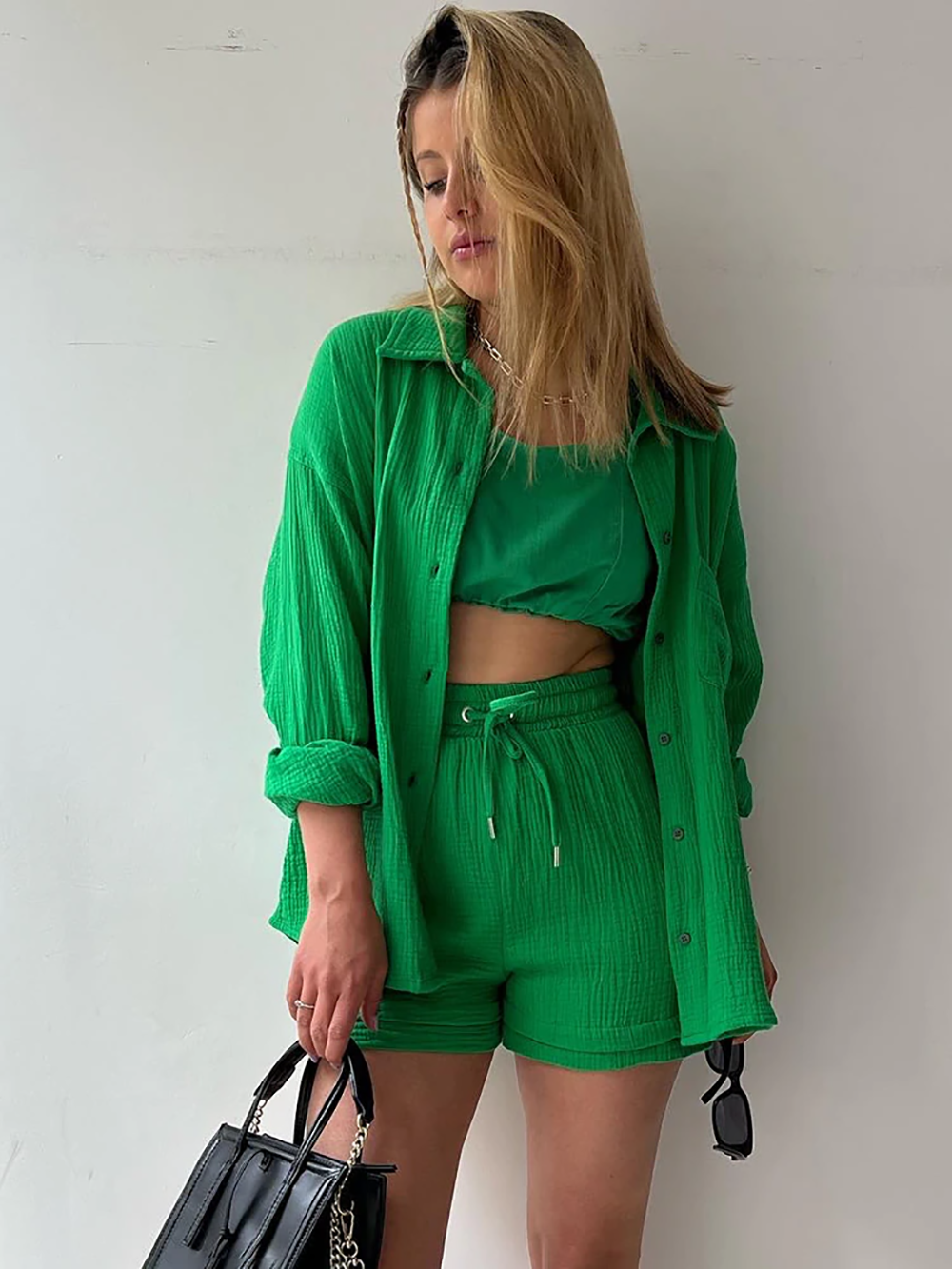 Elena Matching Set | Casual tweedelige shorts & revers shirt set is een toptrend deze zomer-Boetiek Moda