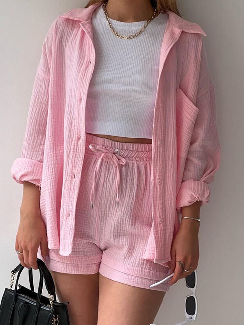 Elena Matching Set | Casual tweedelige shorts & revers shirt set is een toptrend deze zomer-Boetiek Moda
