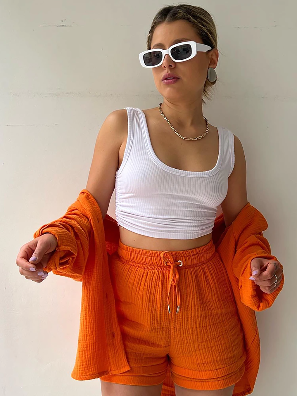 Elena Matching Set | Casual tweedelige shorts & revers shirt set is een toptrend deze zomer-Boetiek Moda