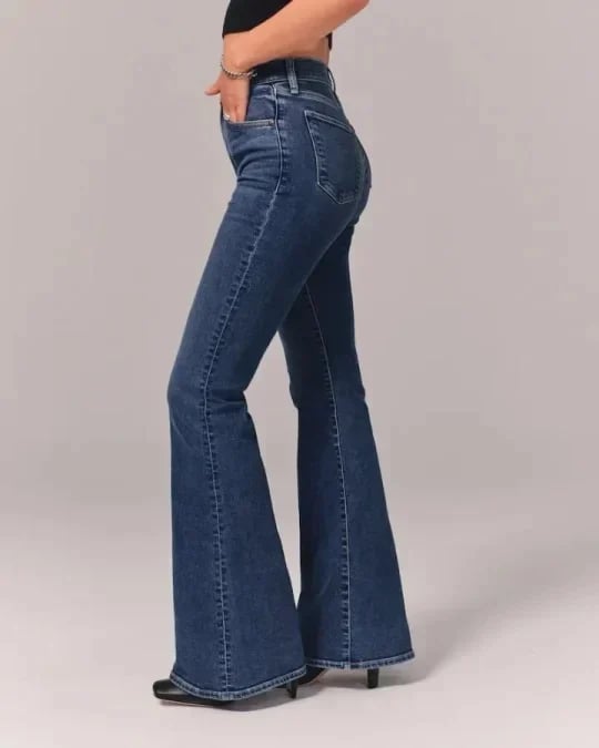 Flared Jeans | Blauw | Denim | High Waisted Jeans | Damesjeans-Boetiek Moda