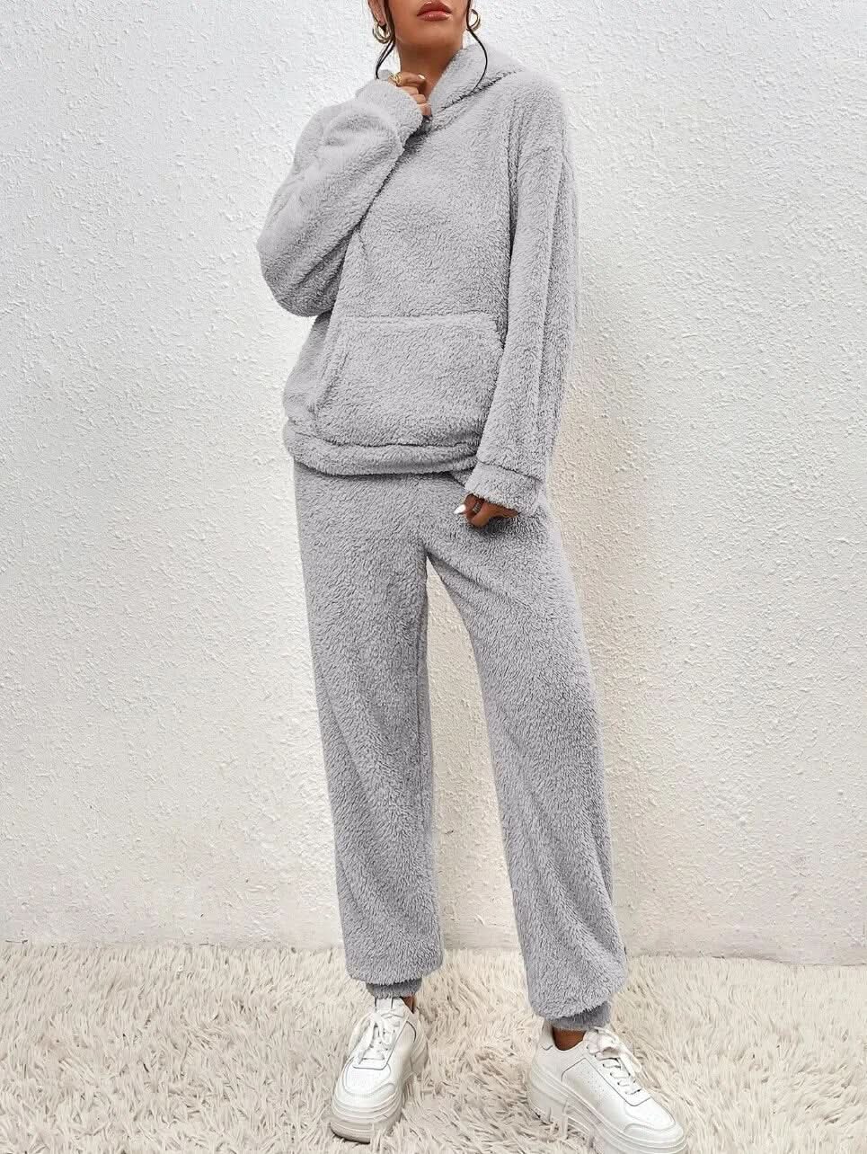 Fleece Loungewear - Tweedelige loungeset voor dames met hoodie en joggingbroek-Boetiek Moda