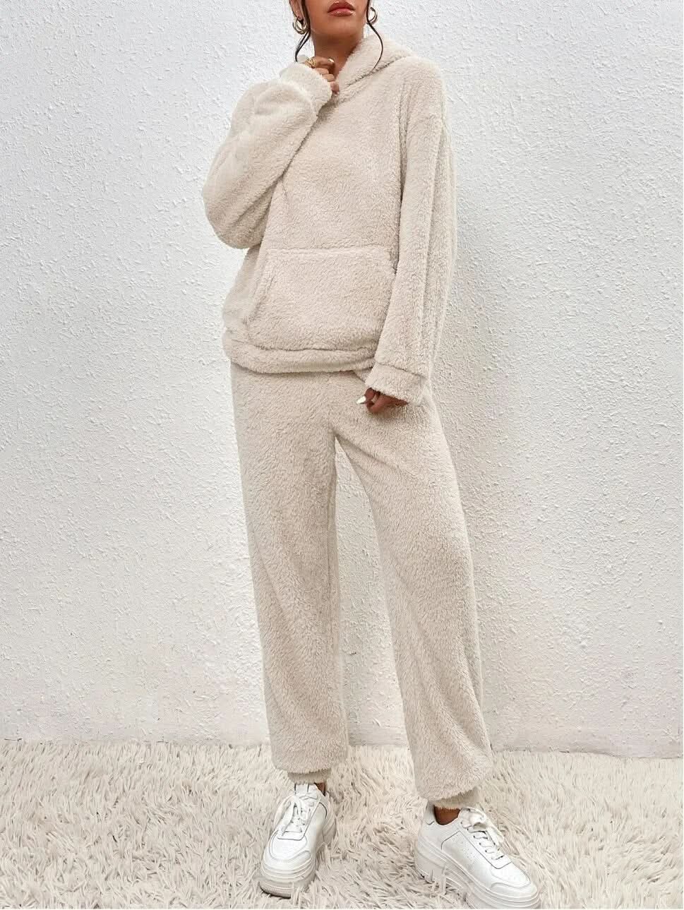 Fleece Loungewear - Tweedelige loungeset voor dames met hoodie en joggingbroek-Boetiek Moda