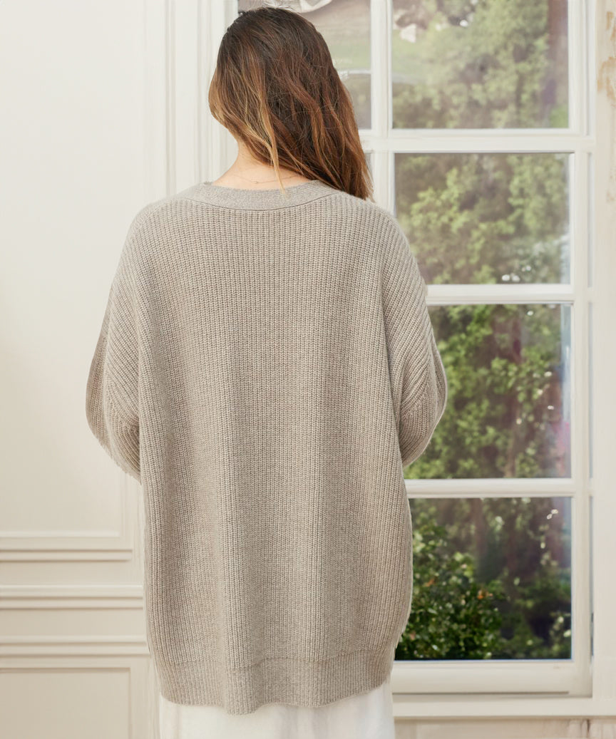Gebreid vest met Knoopsluiting | V-hals | Oversized Vest | Gebreide Dameskleding-Boetiek Moda