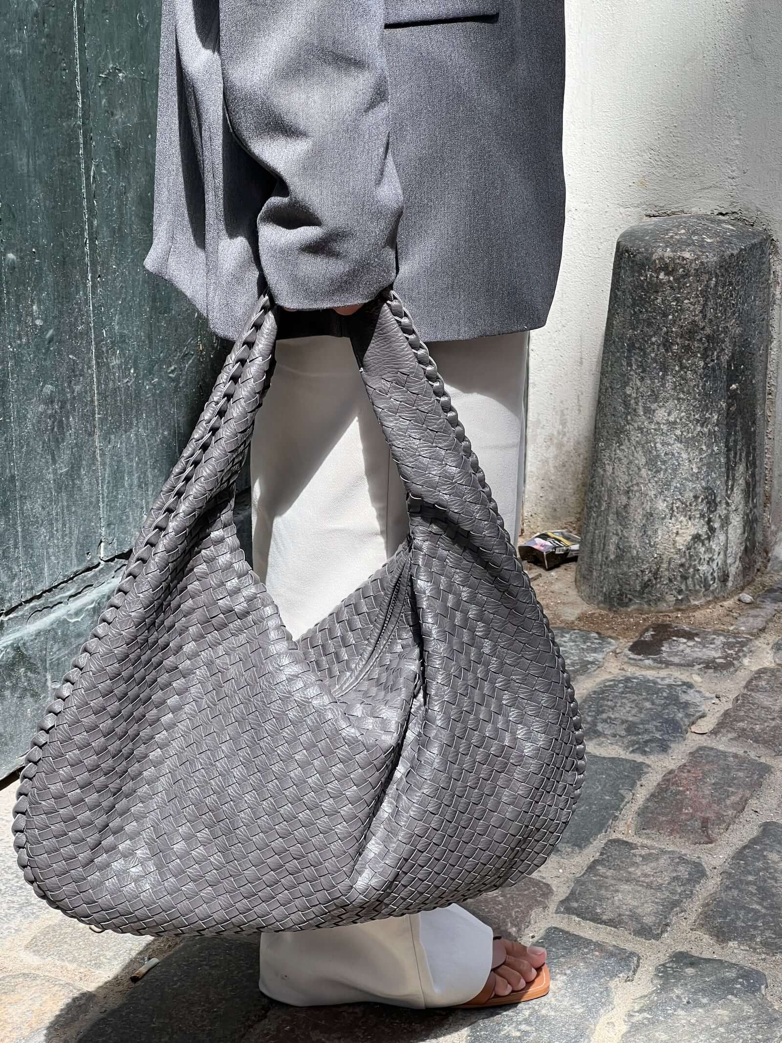 Geweven tas - Slouchy hobo-tas met één schouderband voor dames-Boetiek Moda