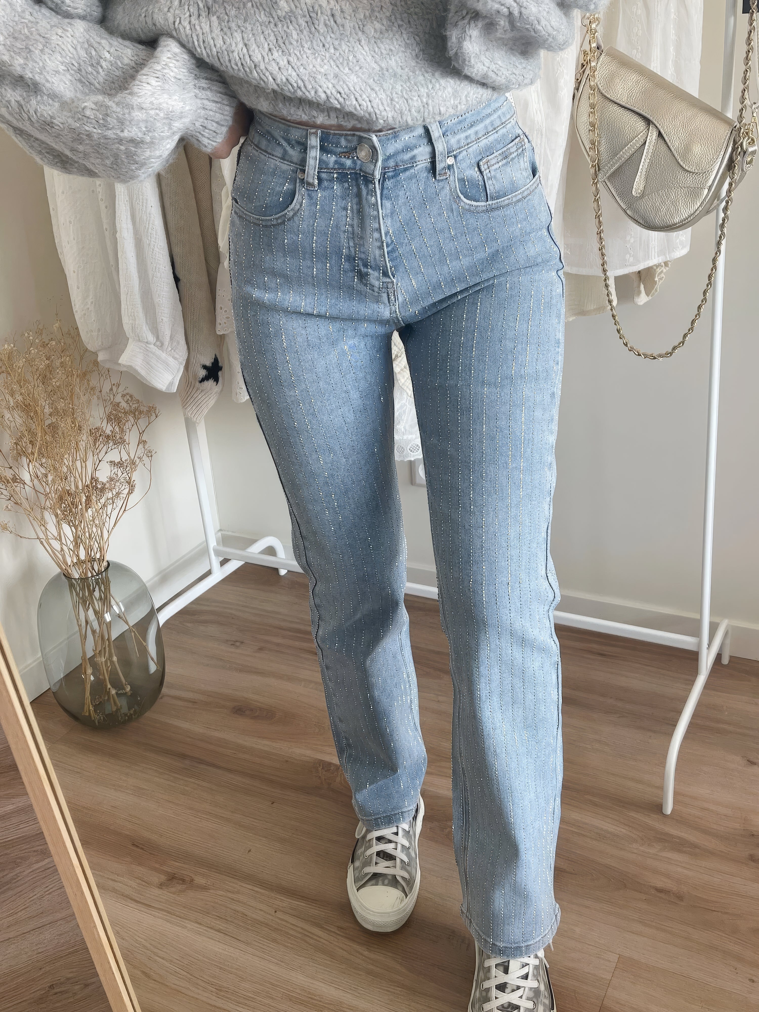 Glitterjeans - Damesjeans met hoge taille en rechte pijpen in lichtblauw-Boetiek Moda