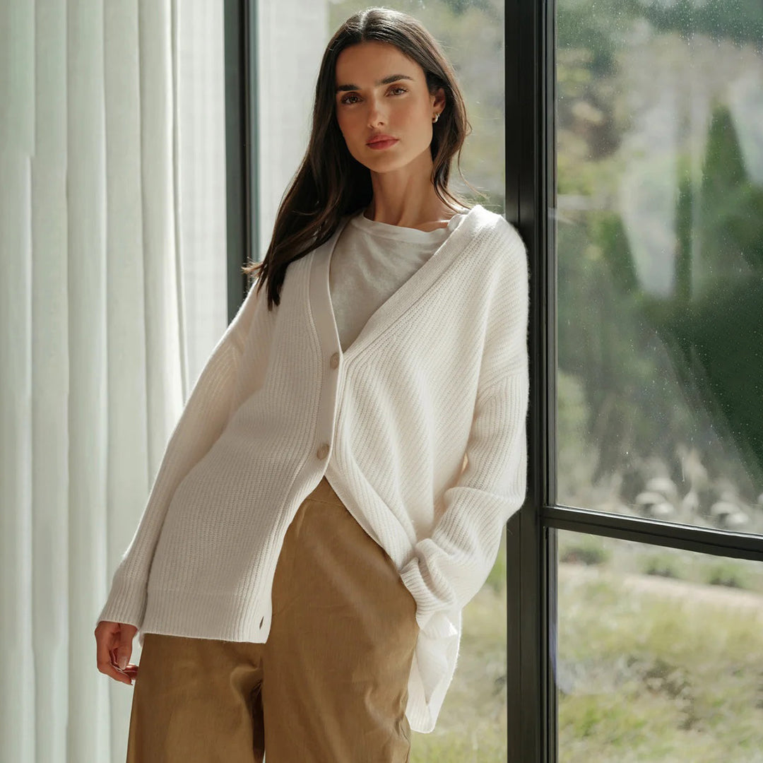Kasjmier Vest - Oversized gebreid vest met V-hals voor dames-Boetiek Moda