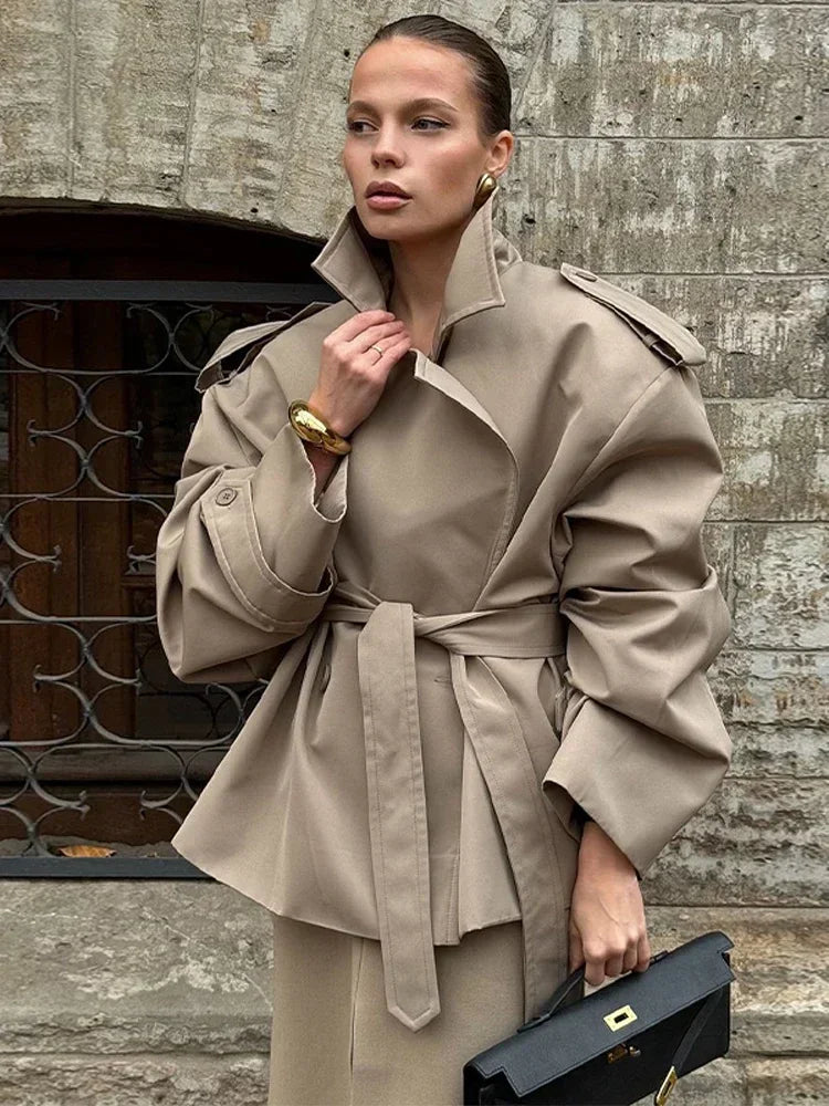 Korte Trenchcoat | Dubbelrijig | Riem | Oversized trenchcoat | Dames trenchcoat-Boetiek Moda