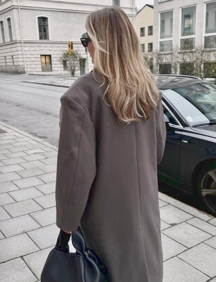 Lange overjas - Wollen damesjas met oversized ritssluiting-Boetiek Moda