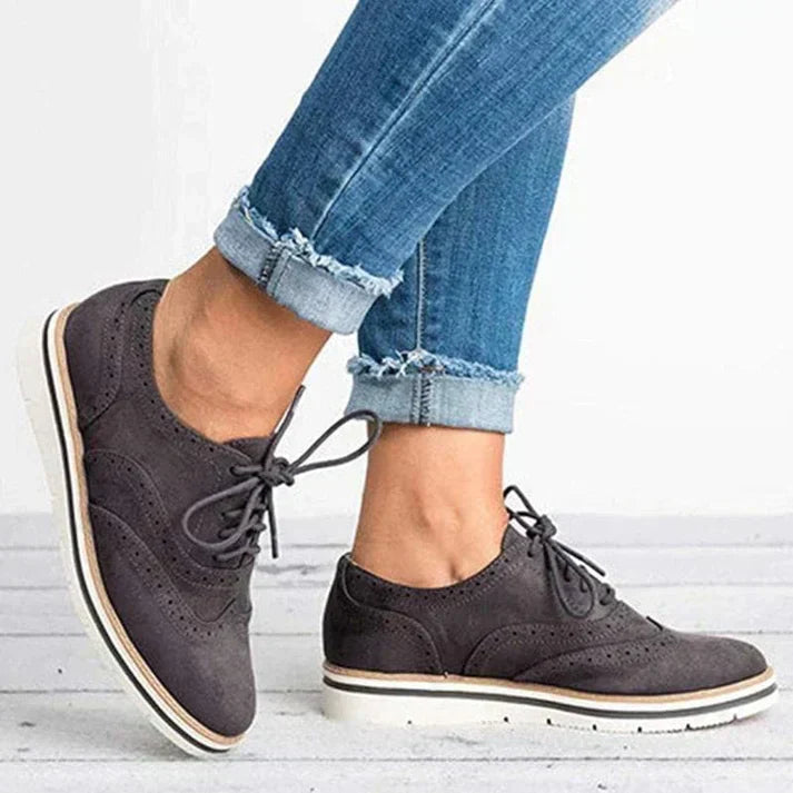 Leren Schoenen - Vrouwenmode Vrijetijdsschoenen met veters Sneakers-Boetiek Moda