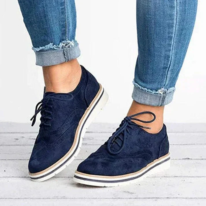 Leren Schoenen - Vrouwenmode Vrijetijdsschoenen met veters Sneakers-Boetiek Moda