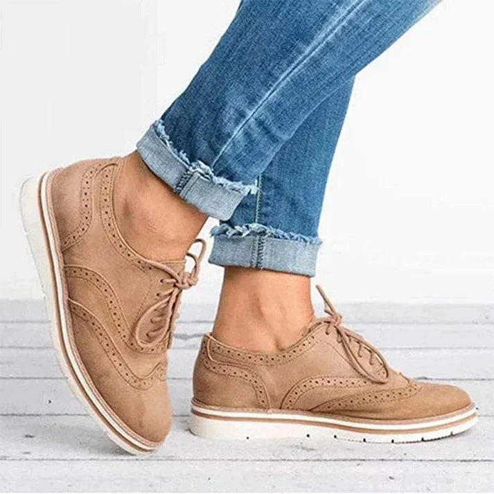 Leren Schoenen - Vrouwenmode Vrijetijdsschoenen met veters Sneakers-Boetiek Moda
