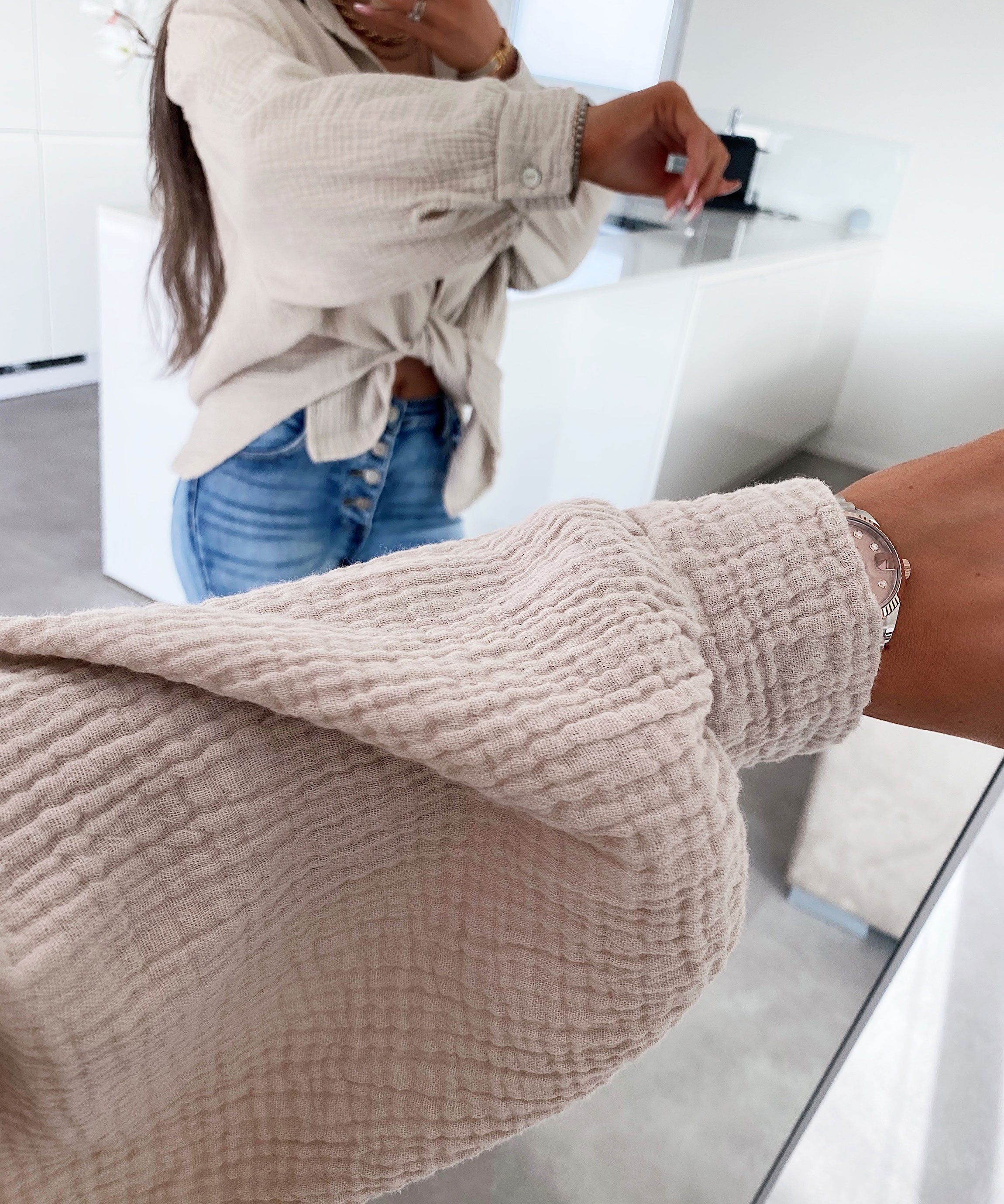 Linnen blouse - Dameshemd met lange mouwen en oversized knoopsluiting-Boetiek Moda