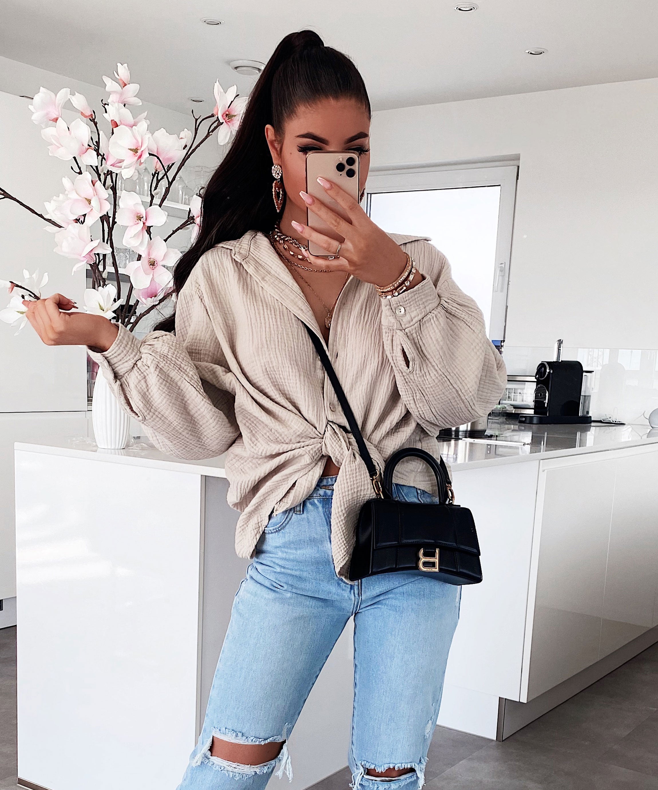 Linnen blouse - Dameshemd met lange mouwen en oversized knoopsluiting-Boetiek Moda