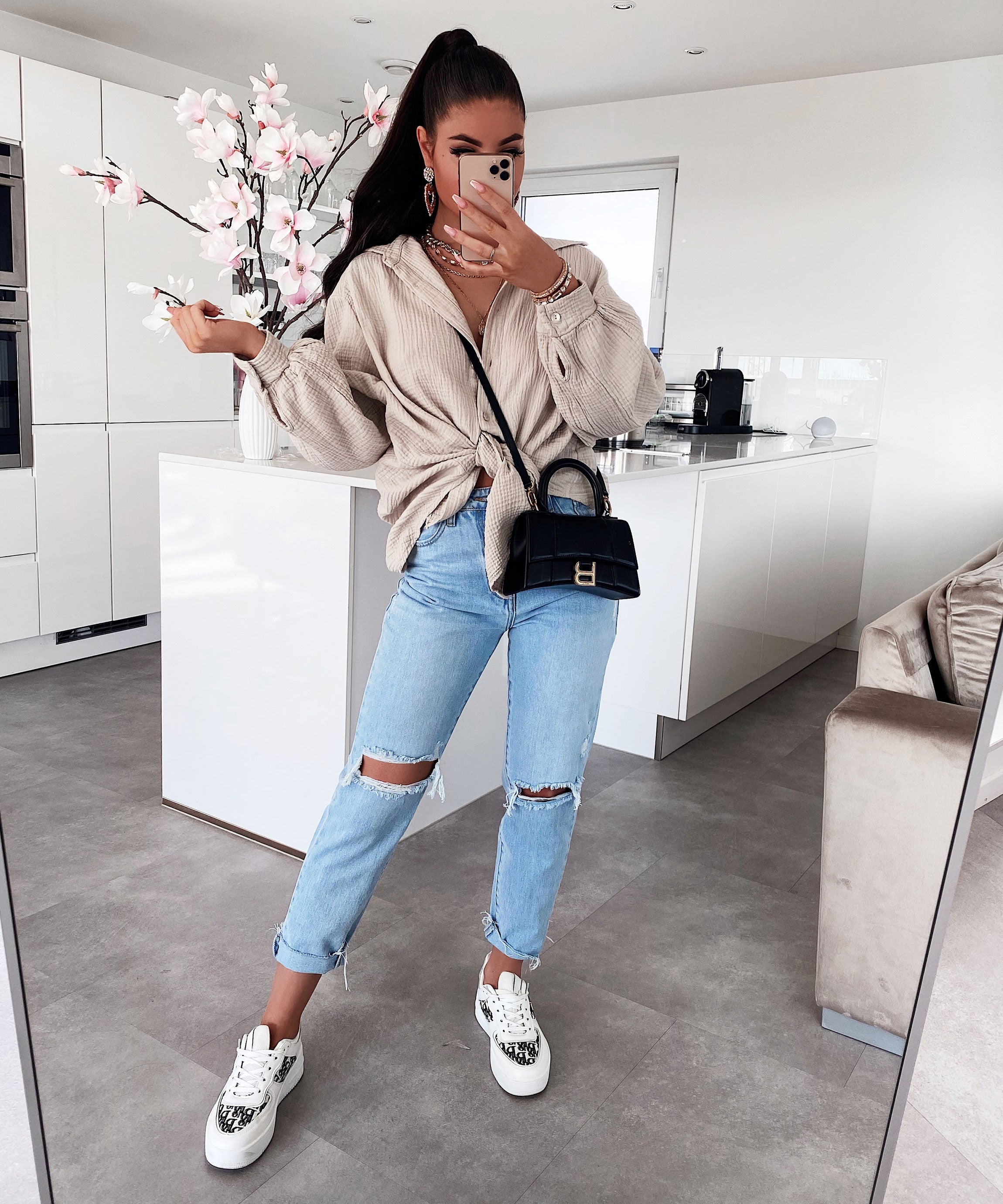 Linnen blouse - Dameshemd met lange mouwen en oversized knoopsluiting-Boetiek Moda