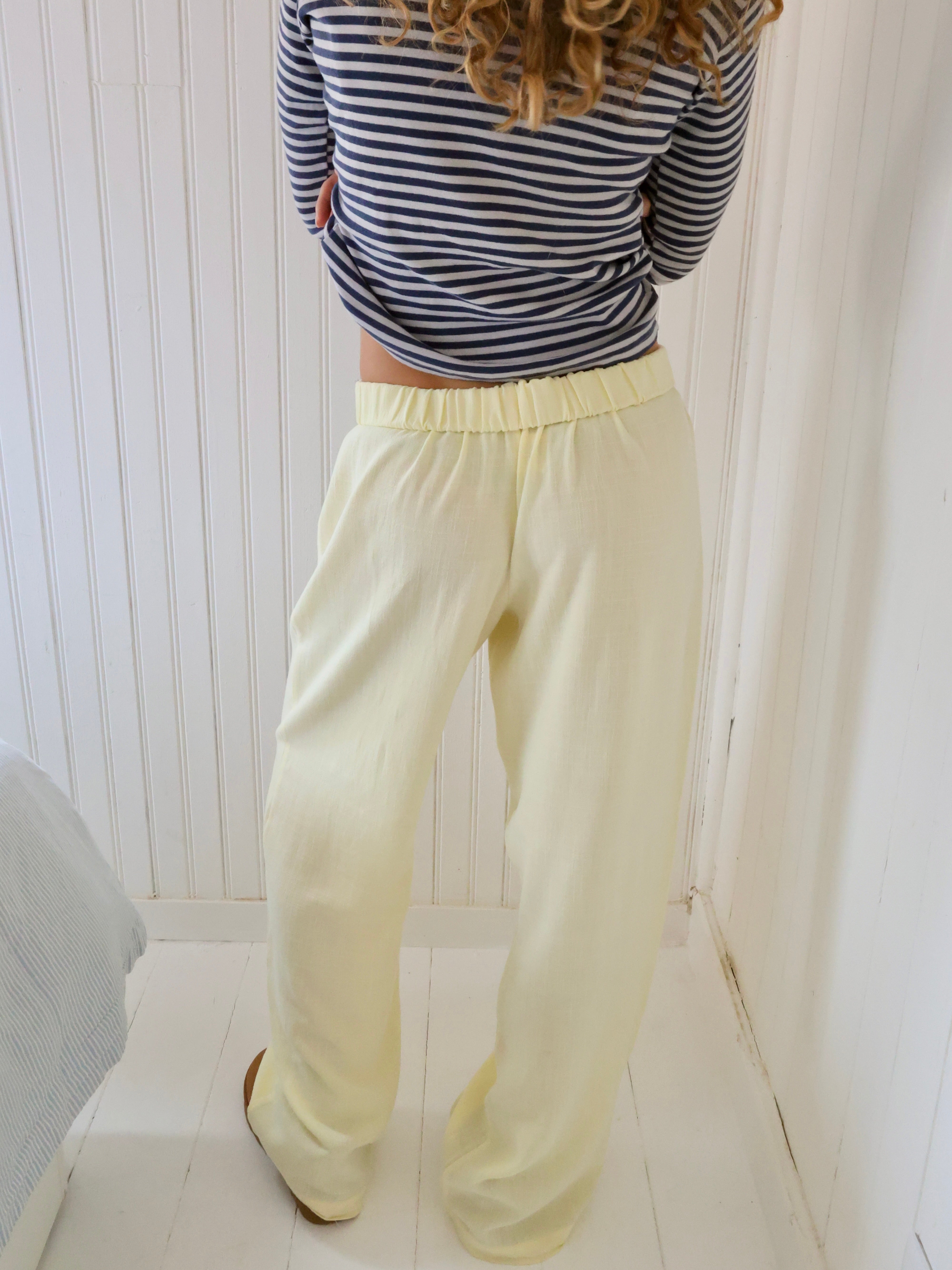 Loungebroek - Damesbroek met rechte pijpen, elastische tailleband en lage taille-Boetiek Moda