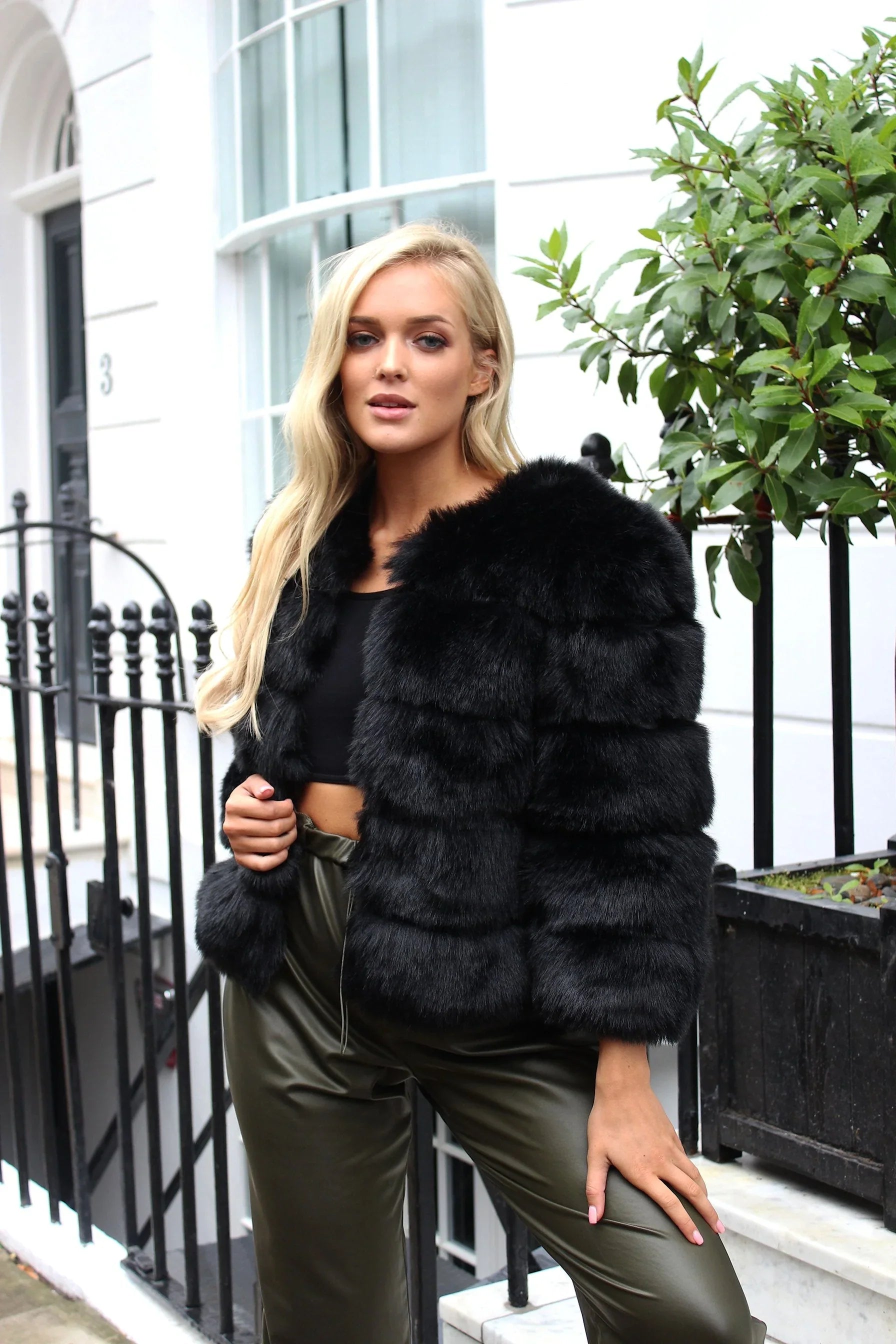 Nepbont Jas | Stijlvolle | Korte | Nepbont Coat | Bontjas Dames-Boetiek Moda