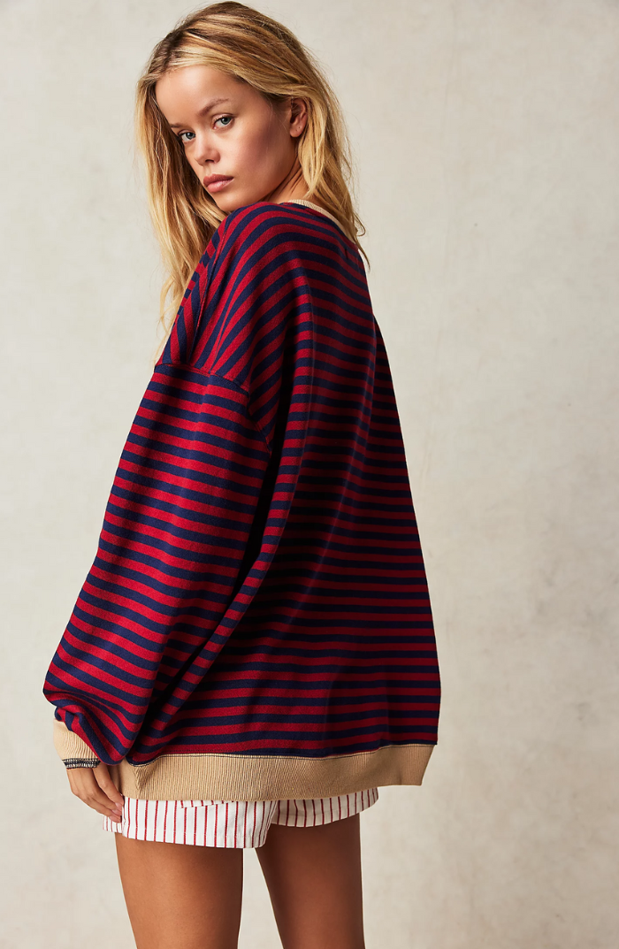 Oversized Sweater - Gestreept oversized shirt met lange mouwen voor dames-Boetiek Moda
