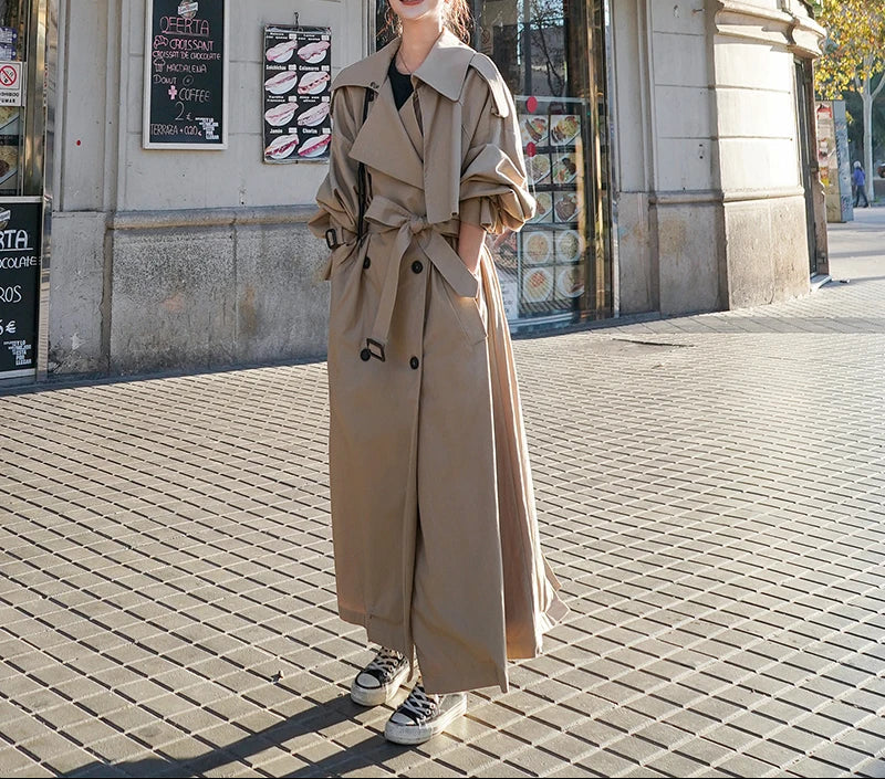 Oversized trenchcoat - Lange trenchcoat met dubbele knoopsluiting voor dames-Boetiek Moda