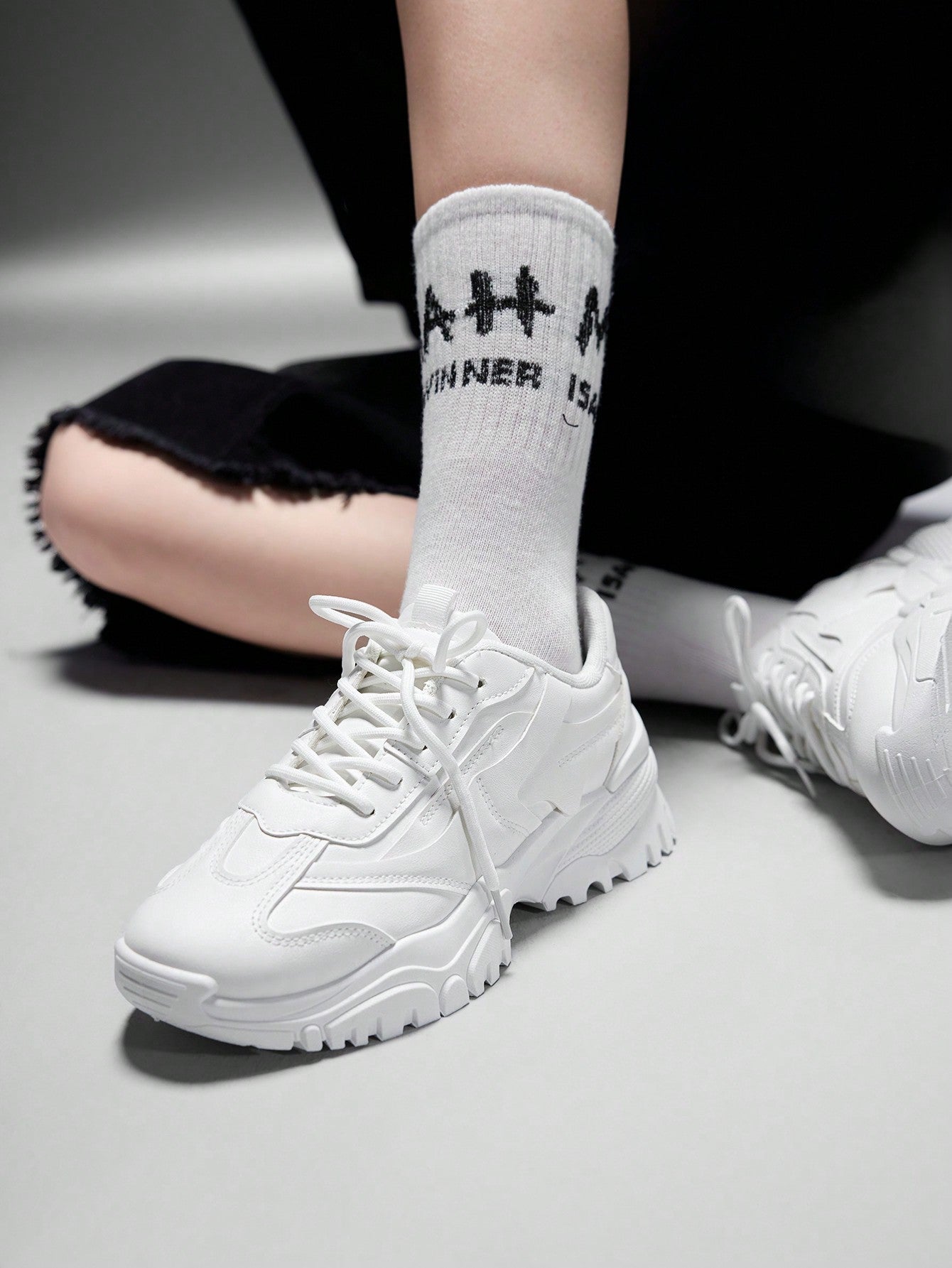 Platform sneakers - Dames sneakers met dikke zool en veters-Boetiek Moda