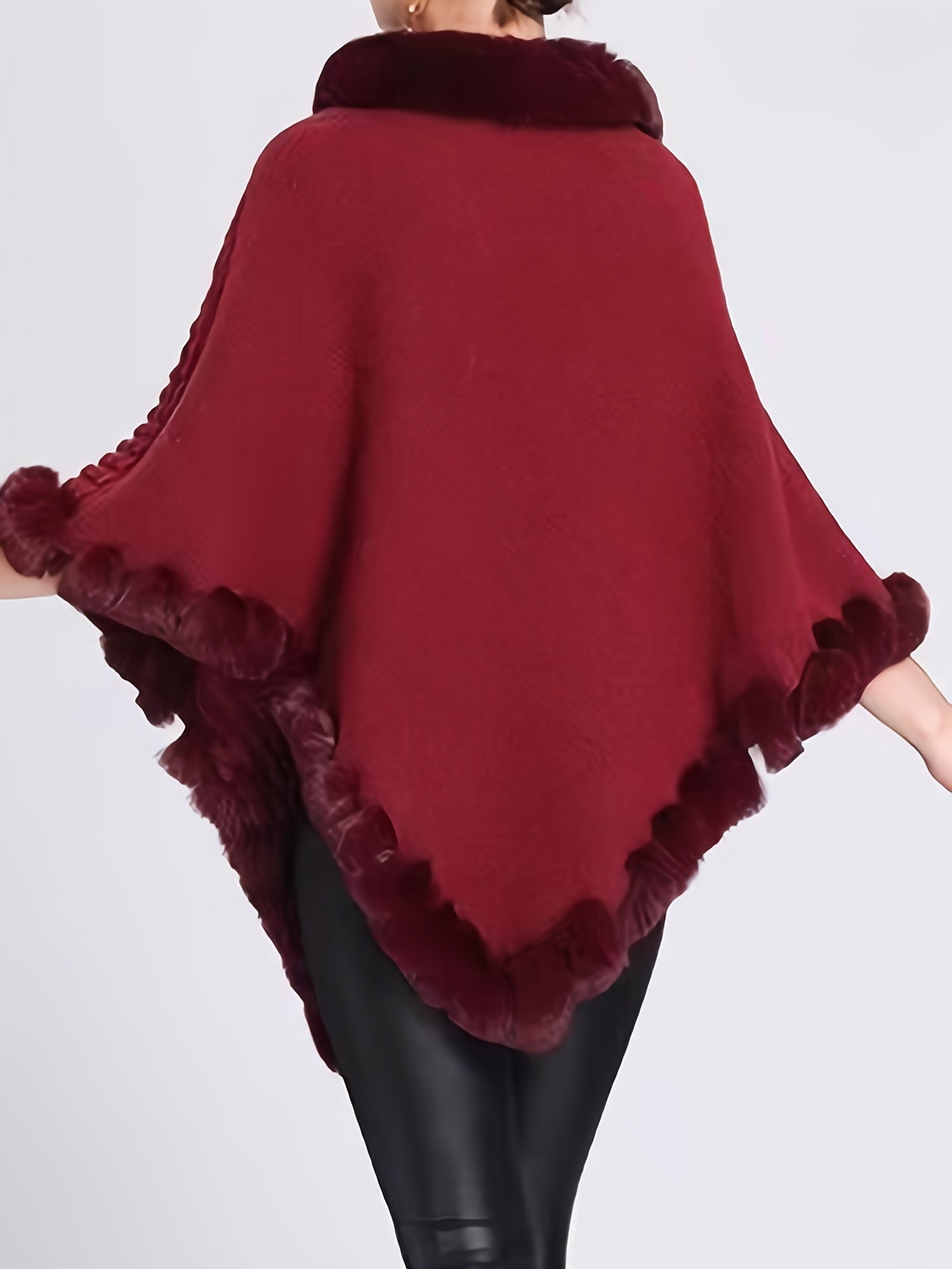 Poncho van bont - Stijlvol - Bont - Gebreide Poncho - Dameskleding-Boetiek Moda