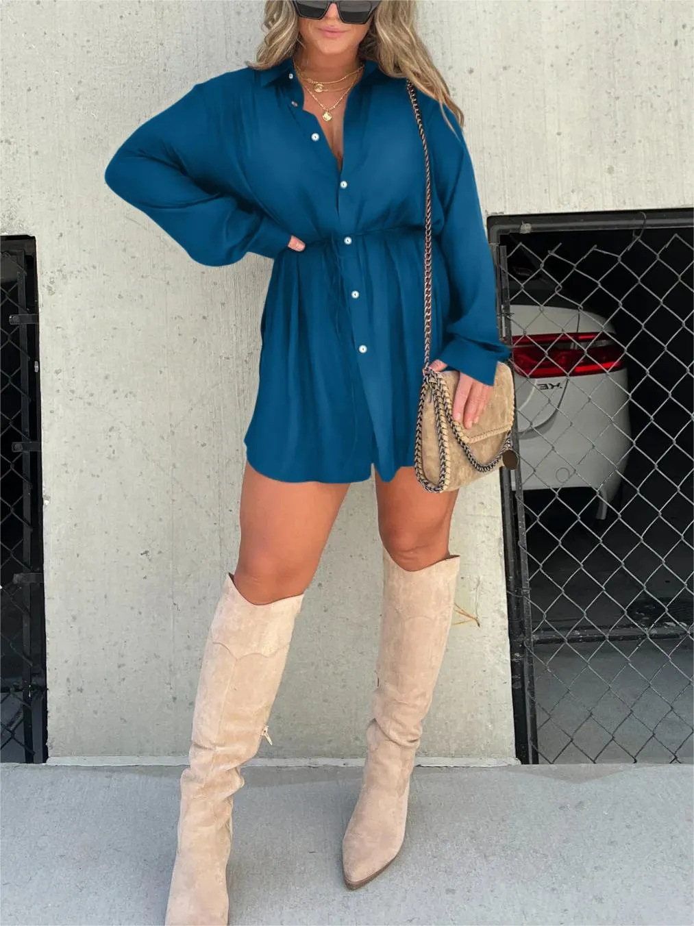 Shirtjurk | Mini | Knoopsluiting | Jurk met lange mouwen | Satijnen jurk-Boetiek Moda