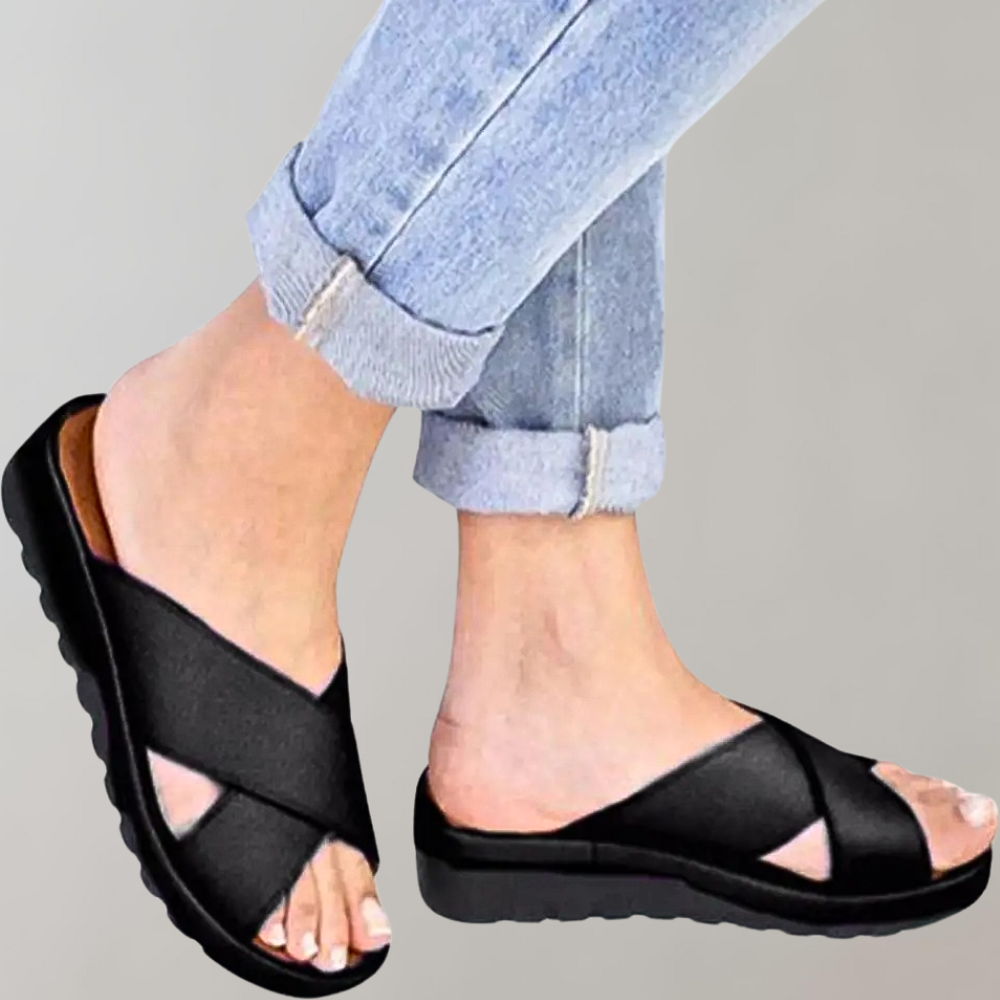 Slip-On Sandalen - Vrouwen Rubberen Zool Lage Sleehakken voor de Zomer-Boetiek Moda