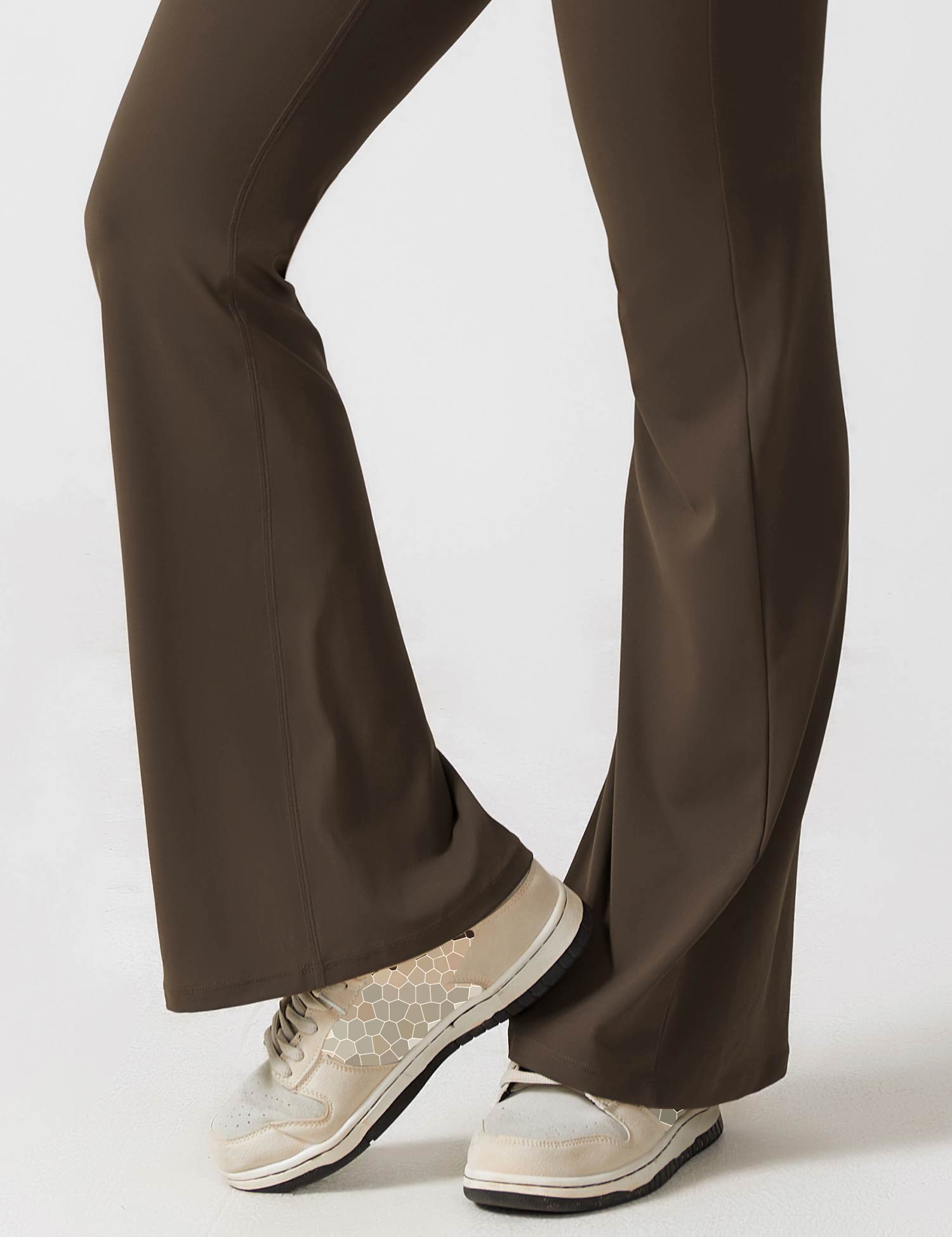 Trainings jumpsuit - Mouwloos uitlopende jumpsuit met Scrunch bips voor dames-Boetiek Moda