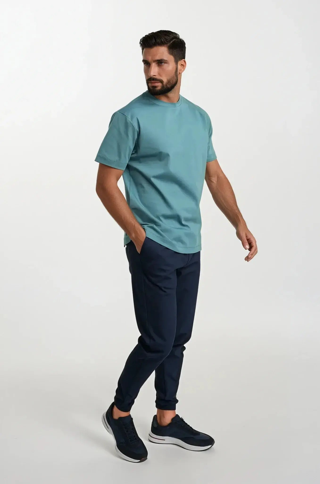 Turquoise T-shirt - Basic T-shirt met ronde hals voor heren-Boetiek Moda