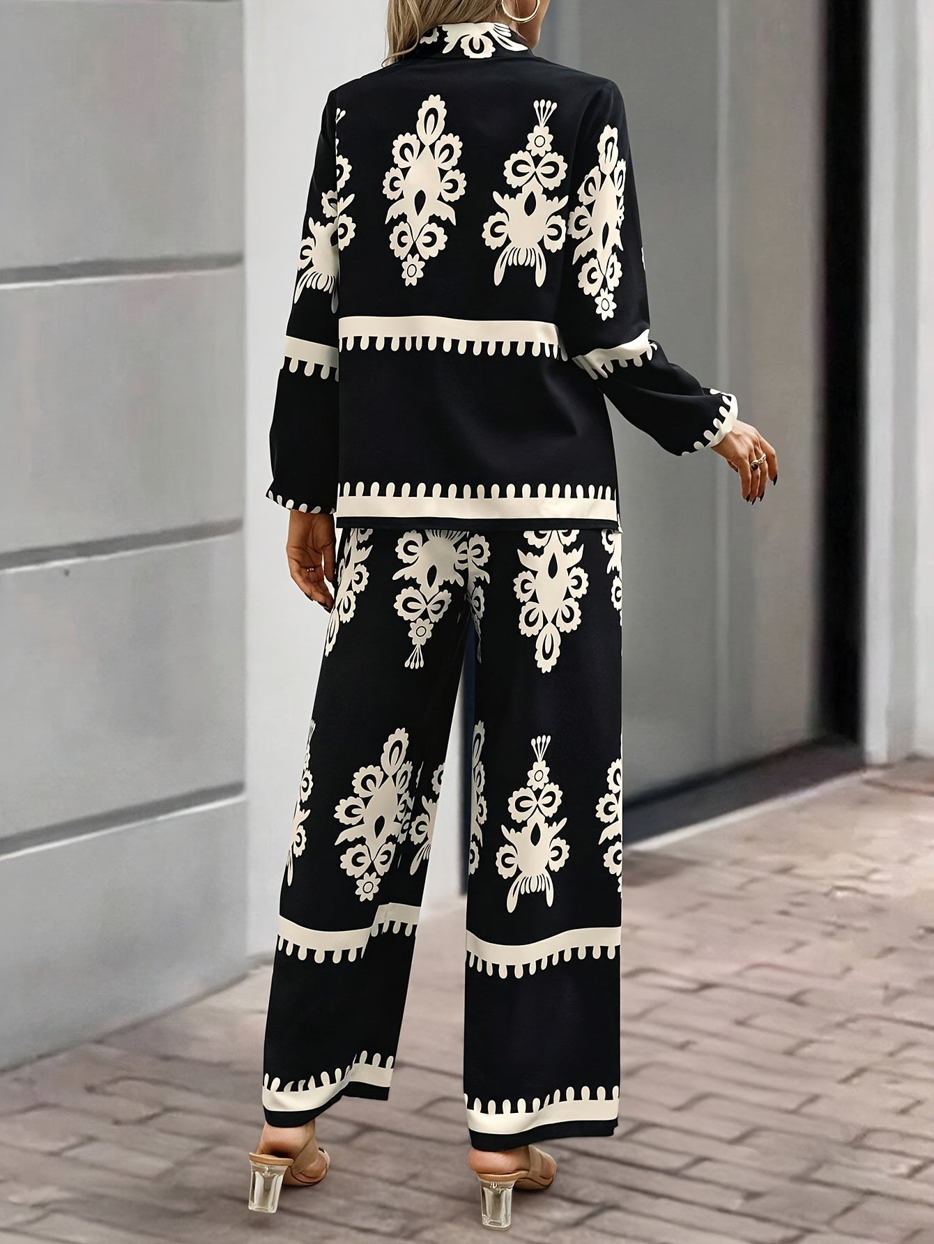 Tweedelige set - Broek met wijde pijpen - Blazer - Coord set - Dameskleding-Boetiek Moda