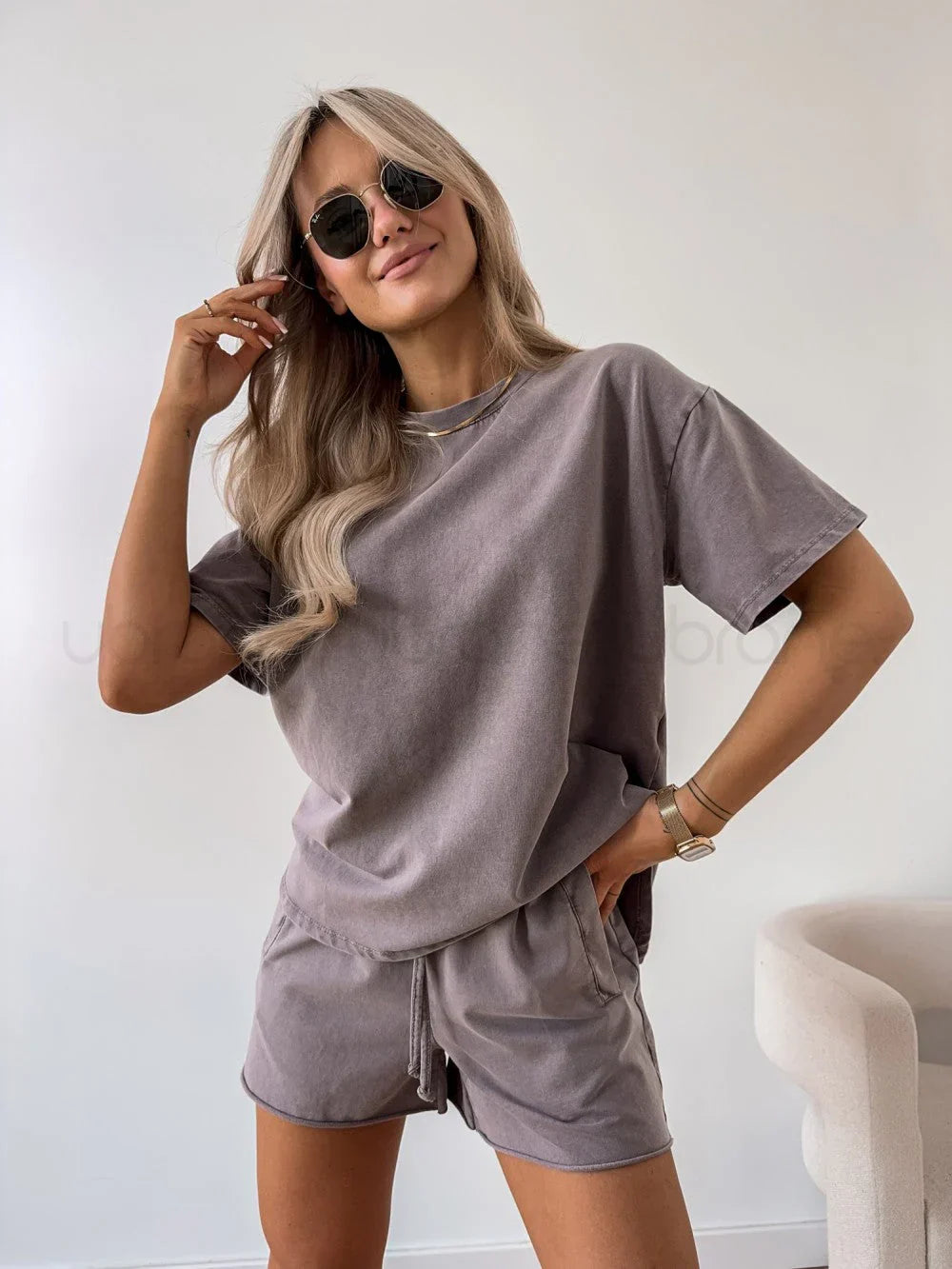 Tweedelige set - Oversized T-shirt en minishort voor dames-Boetiek Moda