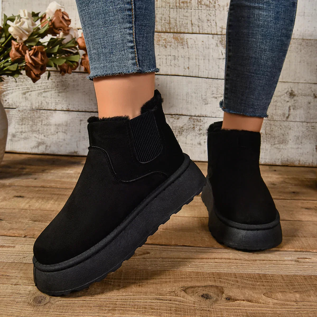Winterlaarzen | Enkel | Slip-On | Bontgevoerde Laarzen | Vrouwenlaarzen-Boetiek Moda
