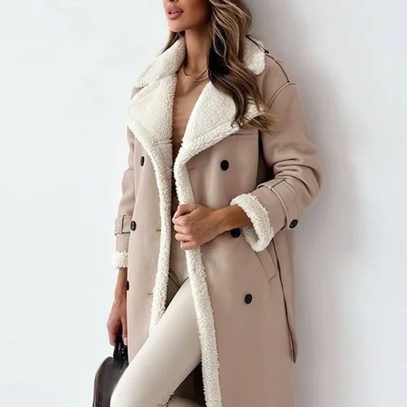 Wintertrenchcoat - Lange damesjas met dubbele knoopsluiting en fleecevoering-Boetiek Moda