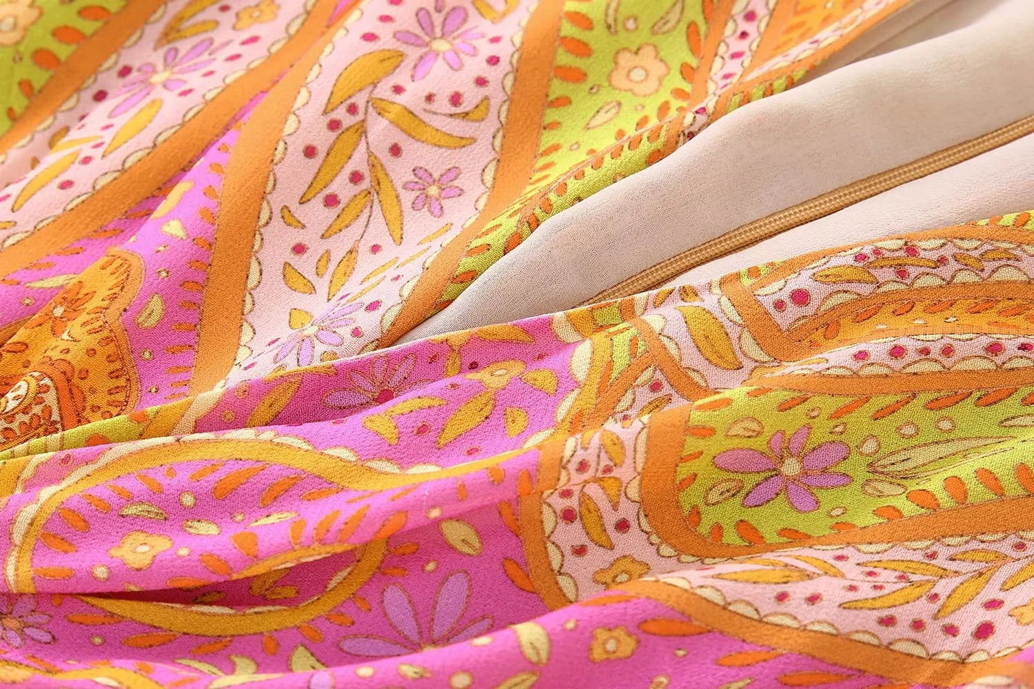 Zomerjurk | Lantaarnmouw | Cut-Out | Flowy Jurk | Mini Jurk-Boetiek Moda