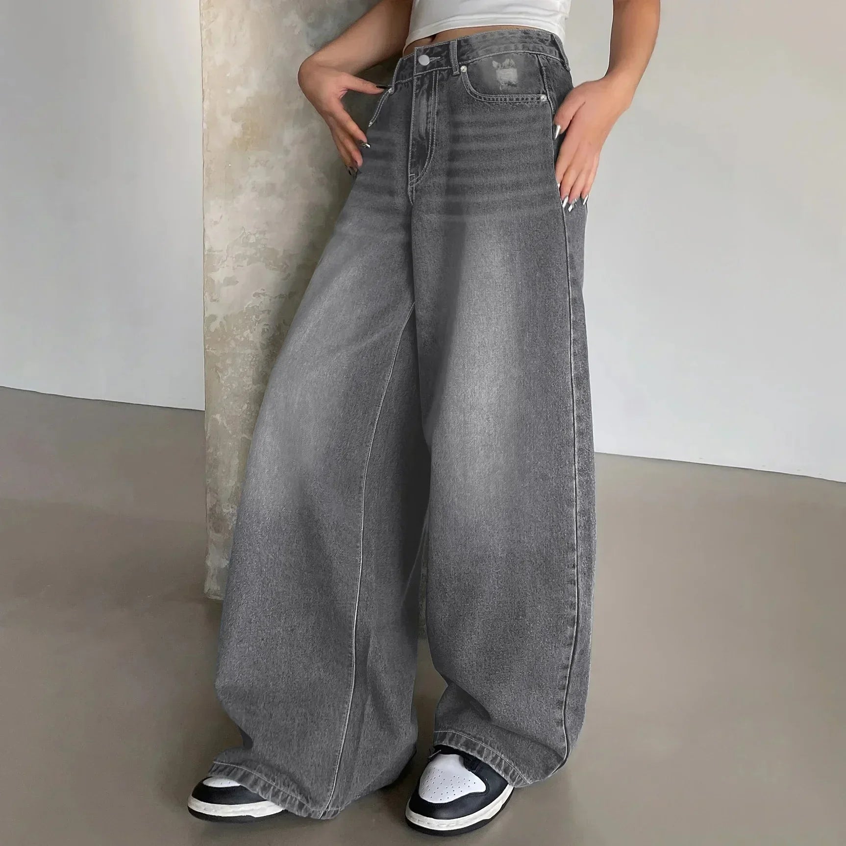Baggy jeans - Gewassen loszittende jeans met wijde pijpen voor dames-Boetiek Moda