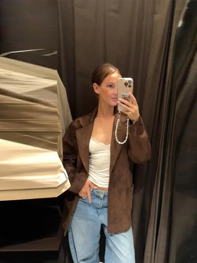 Blazerjasje - Bruin suède reversjasje voor dames voor de herfst-Boetiek Moda