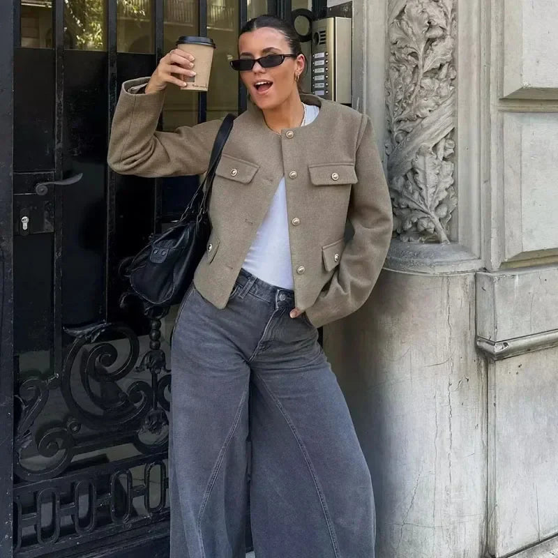 Blazerjasje | Knoopsluiting | Zakken | Kort jasje | Damesjasje-Boetiek Moda