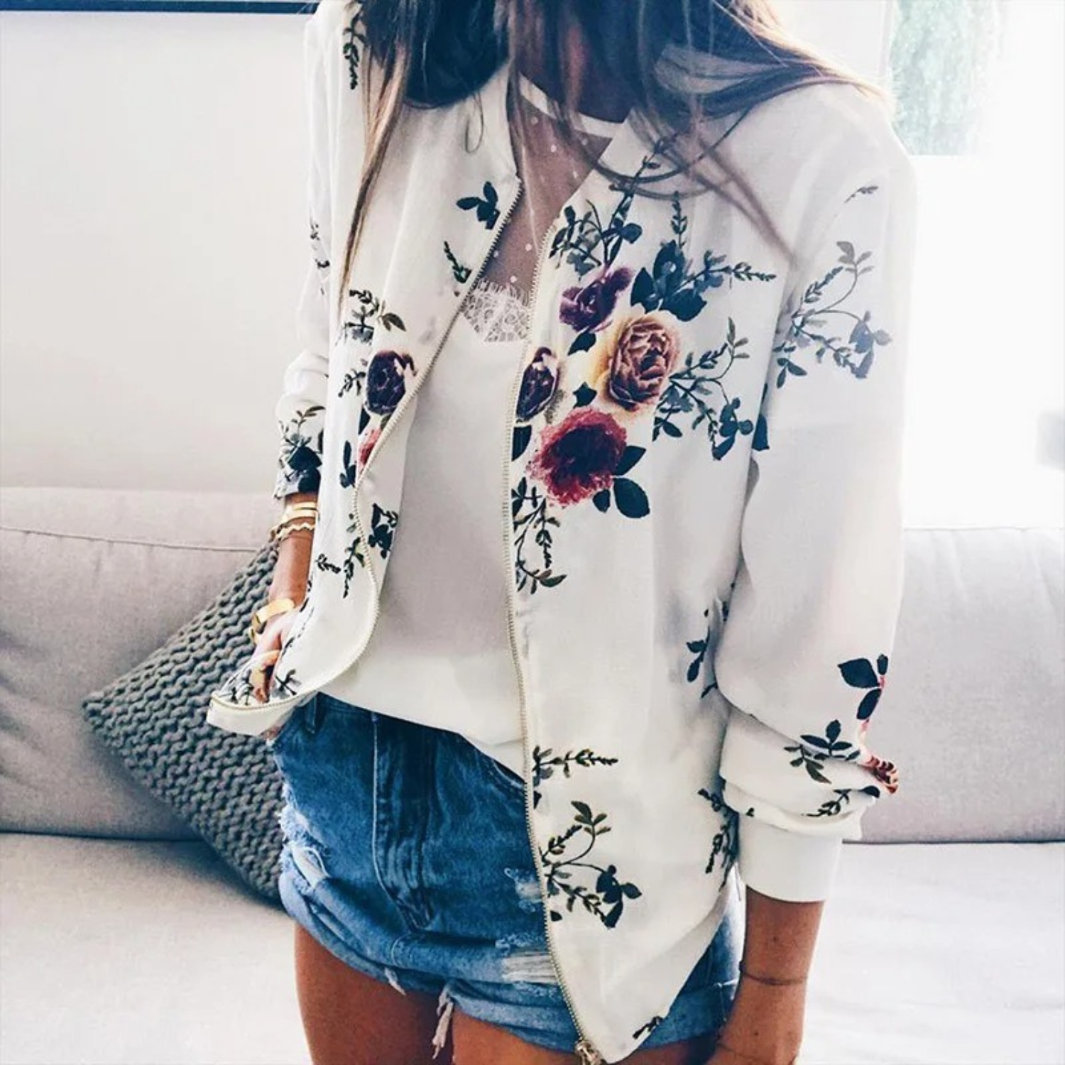 Bloemen bomberjack - Zomerjas met bloemenprint en rits voor dames-Boetiek Moda