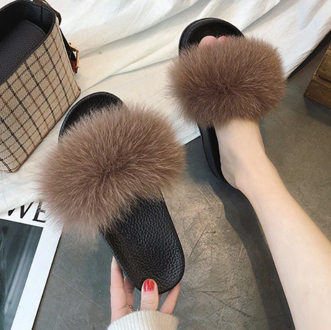 Boetiek Moda Fay Fluffy Slippers | Vrolijke & kleurrijke damesslippers voor de zomer-Boetiek Moda