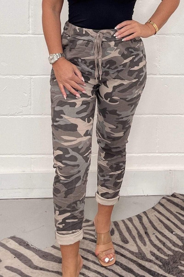 Broek - Camouflage - Koord - Hoog Broek met taille - Dameskleding-Boetiek Moda