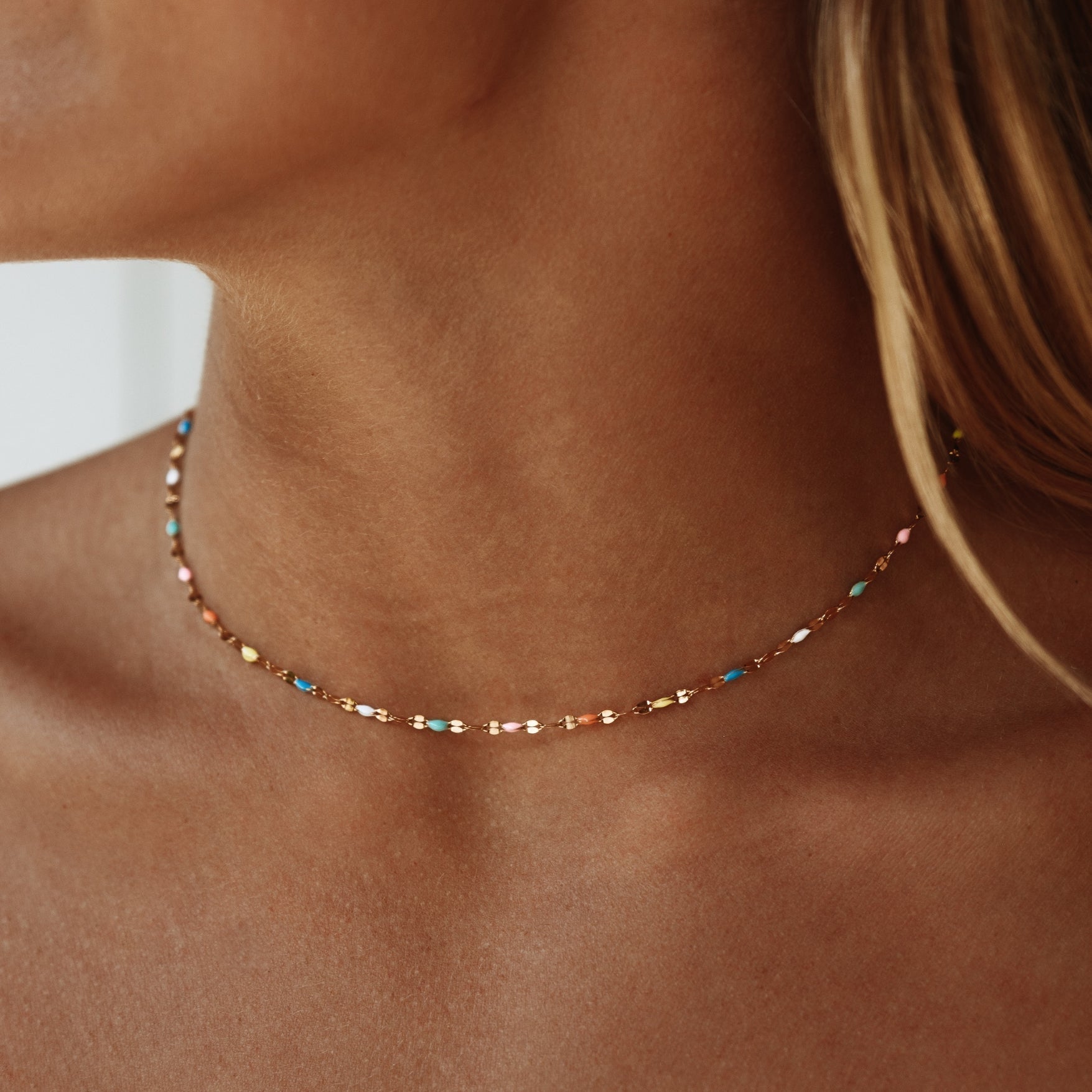 Choker ketting - Kleurrijk - Zilver en goud - Choker ketting - Dunne ketting-Boetiek Moda