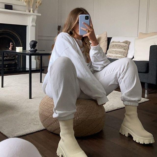 Enkellaarsjes - Chunky - Platform - Soklaarzen - Dameslaarzen-Boetiek Moda