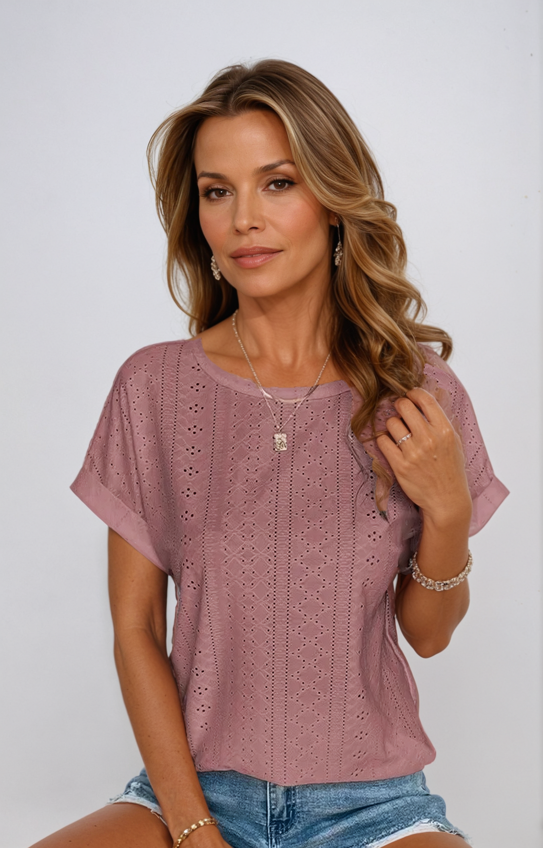 Eyelet Top - Losjes Model - Ronde Hals - Top met korte mouwen - Dameskleding-Boetiek Moda